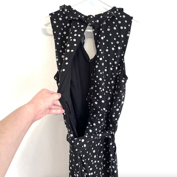 NEW NWT ROZ & ALI DRESSBARN Polka Dot Ruffle V-Neck Sleeveless Jumpsuit Black 16 - Picture 14 of 16